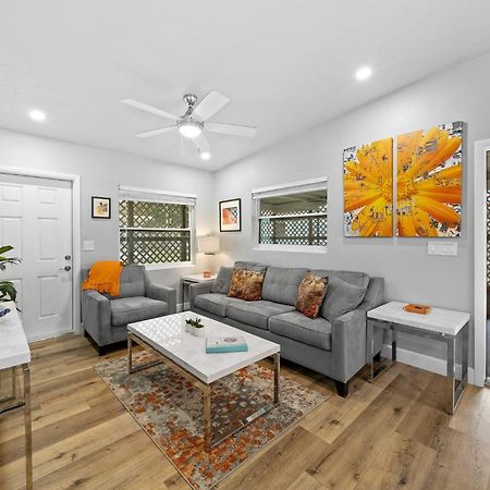 Midtown Cottage - In The Heart Of Cocoa Beach Εξωτερικό φωτογραφία
