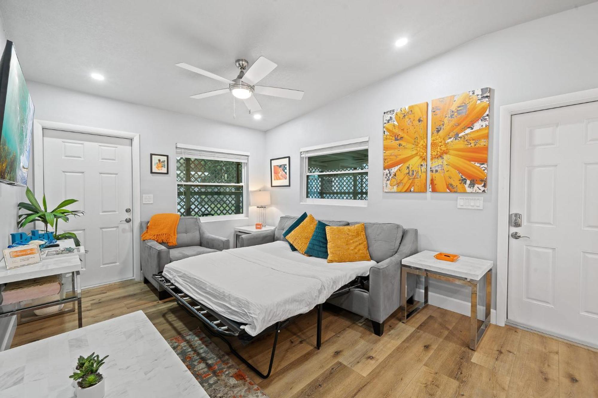 Midtown Cottage - In The Heart Of Cocoa Beach Εξωτερικό φωτογραφία