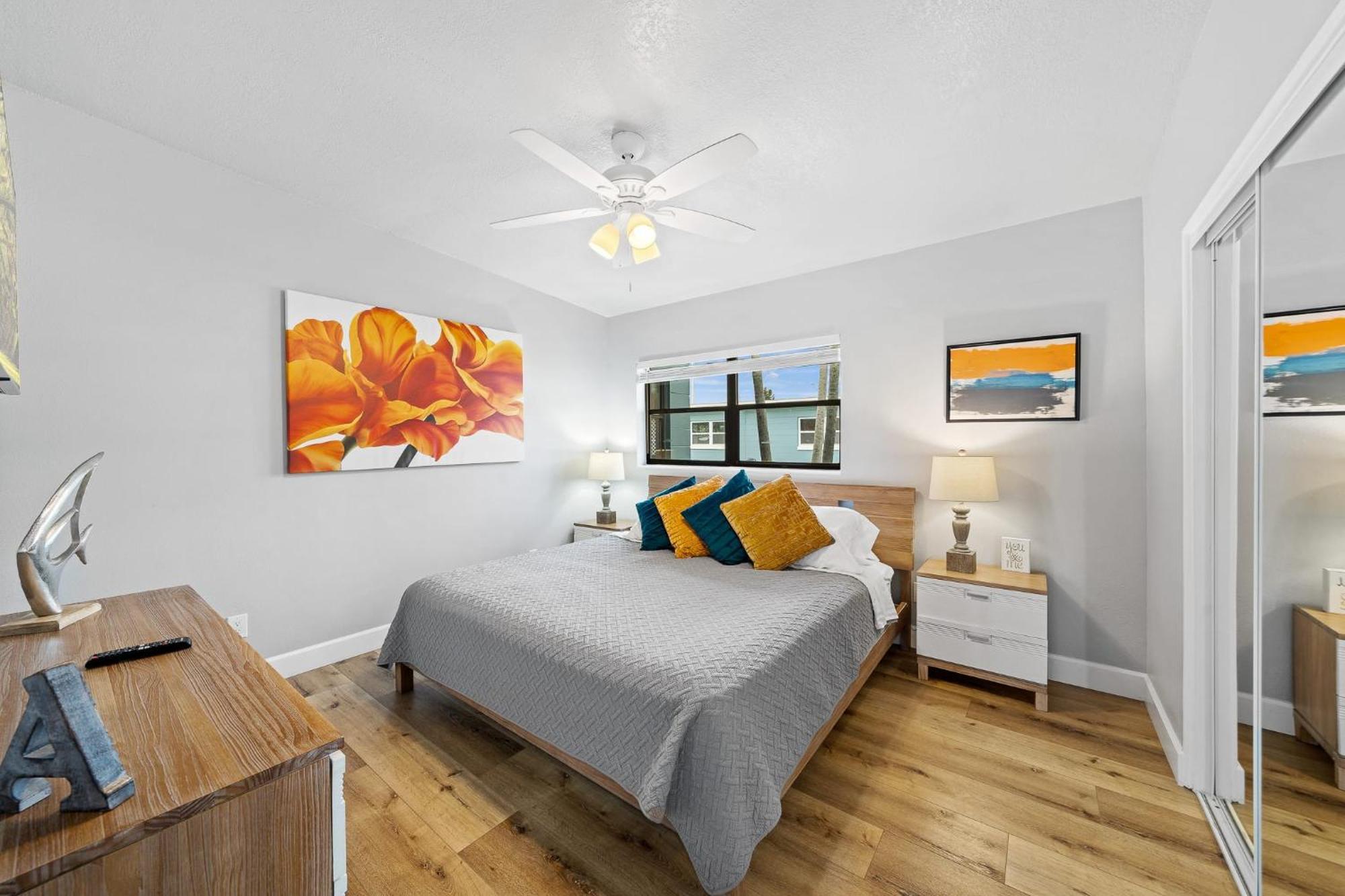 Midtown Cottage - In The Heart Of Cocoa Beach Εξωτερικό φωτογραφία